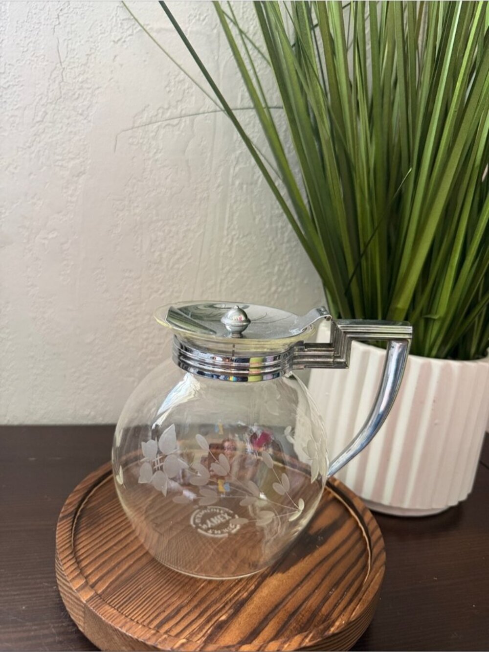 Elegant Silver and Clear Glass Pitcher VTGE PYREX TEAPOT 30'S